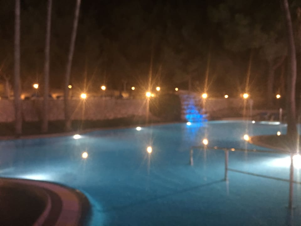 Pool Valentin Grand Park Suite Hotel