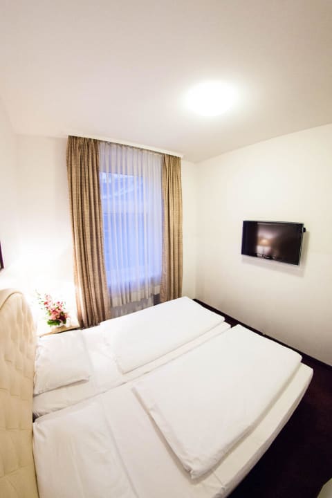 Kleines Doppelzimmer Hotel Prens Berlin