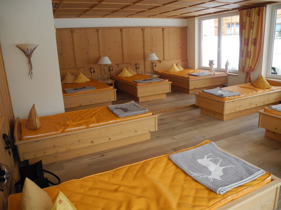 Ruheraum mit Wasserbetten Verwöhnhotel Kristall