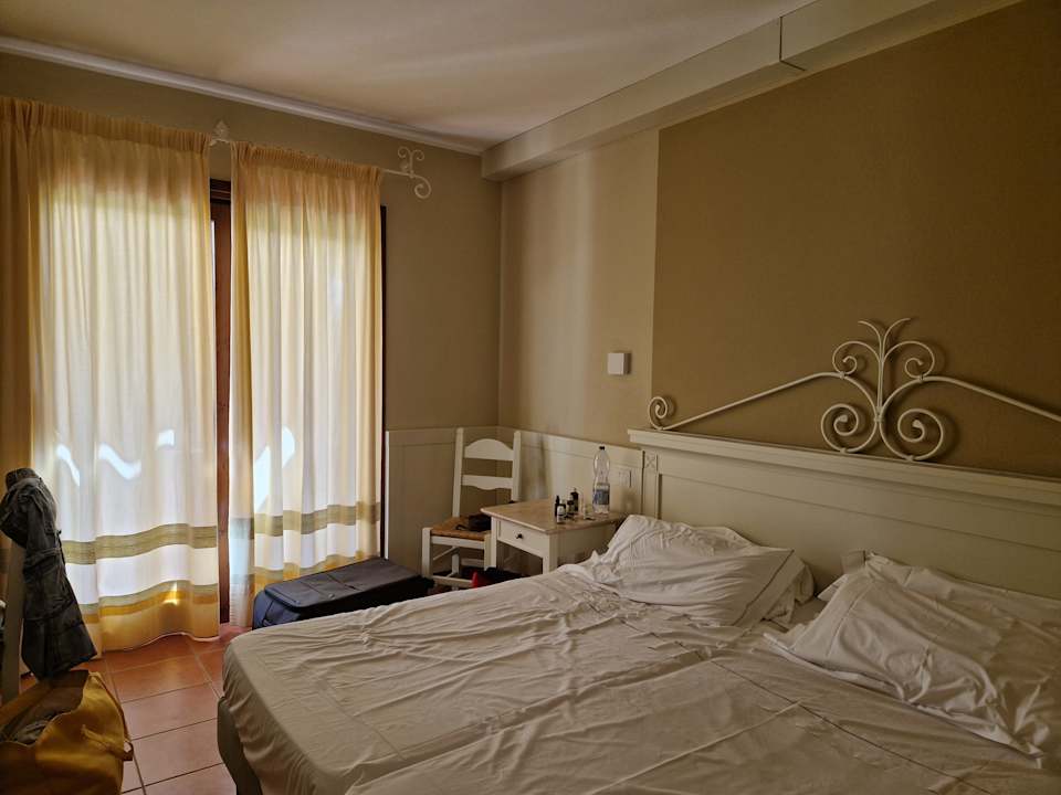 Zimmer Lantana Resort