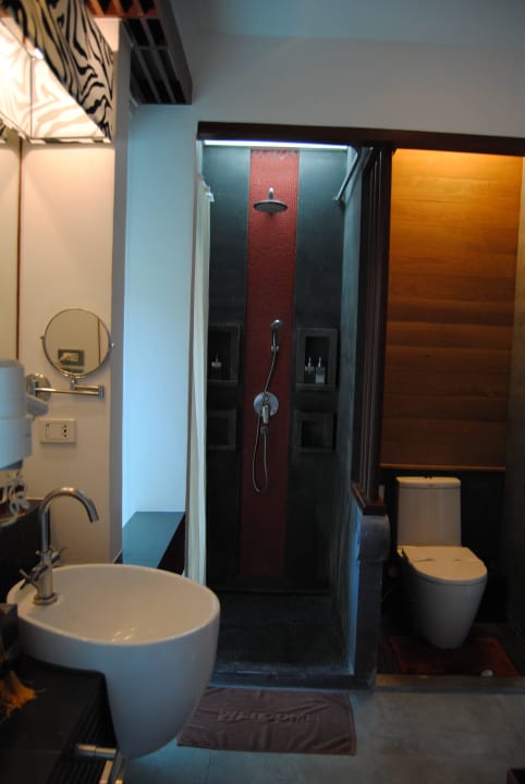 Bad Pavilion Samui Villas & Resort