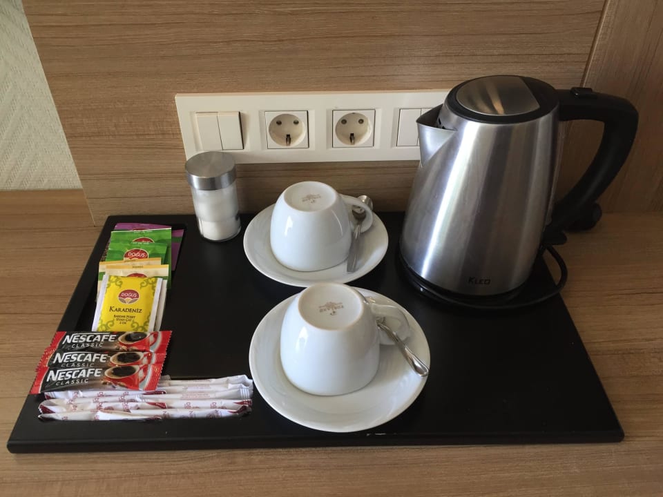 Wasserkocher - Tee - Kaffee Hotel Delphin Imperial