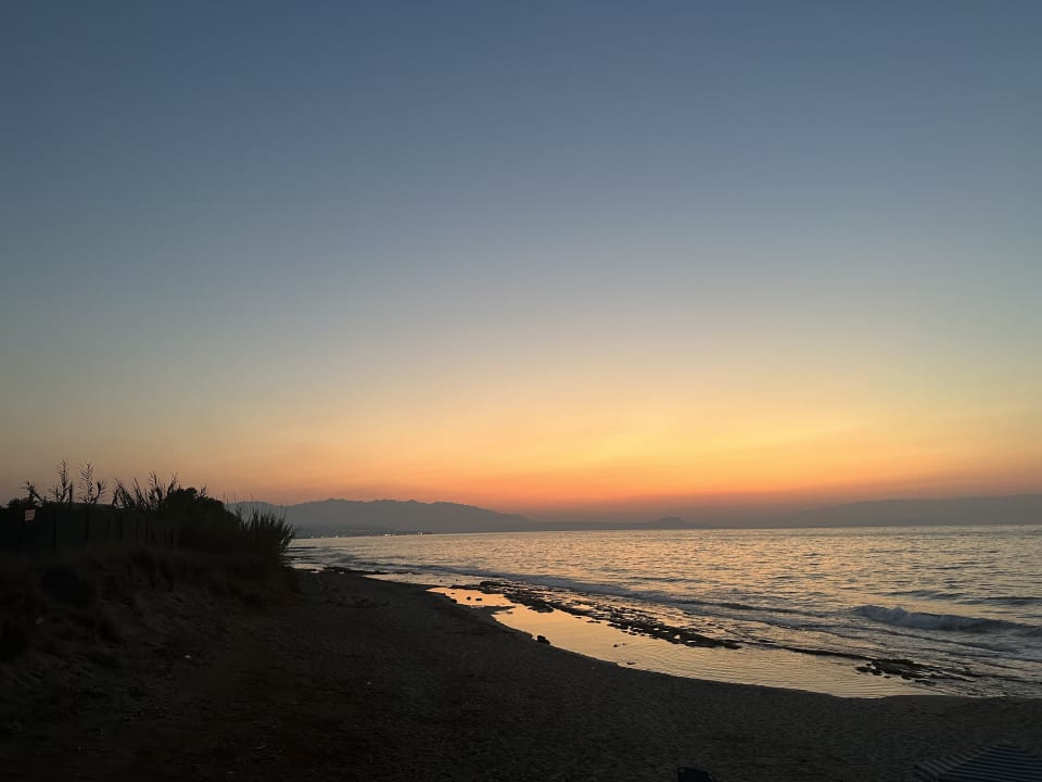 Strand Apartments Keti