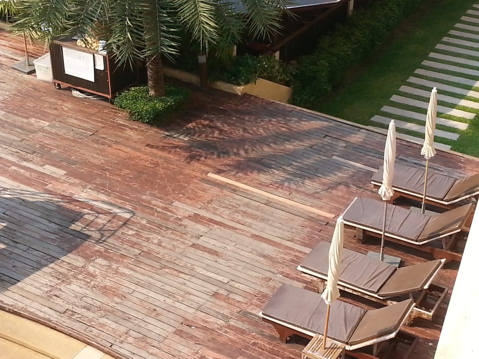 Hier mal eine kleine Erneuerung, man beachte die einzelne Ho Kacha Resort & Spa, Koh Chang