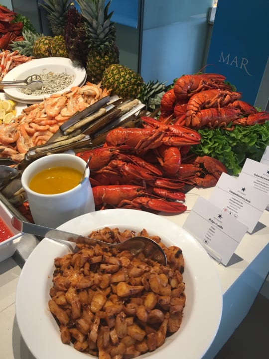 Restaurant Iberostar Waves Ciudad Blanca