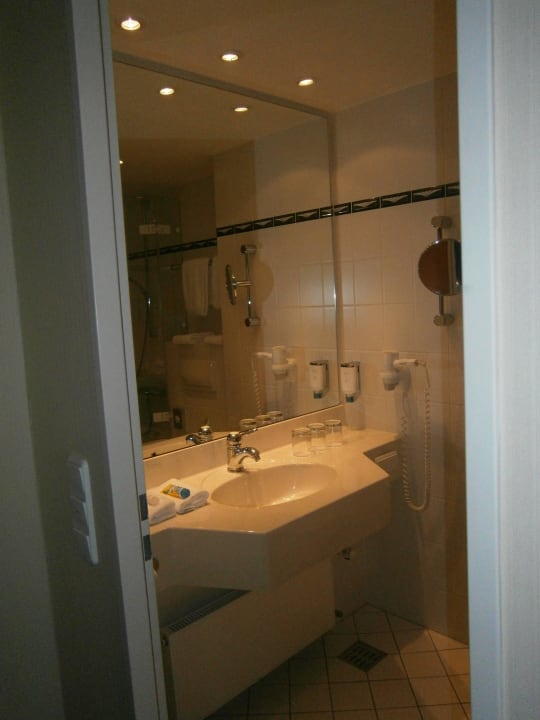 Bad Hotel Dorint Charlottenhof Halle
