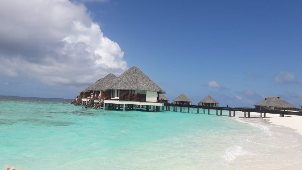 Strand Adaaran Select Meedhupparu Island Resort - Premium All Inclusive