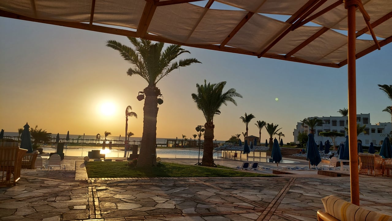 Außenansicht Hotel Mercure Hurghada