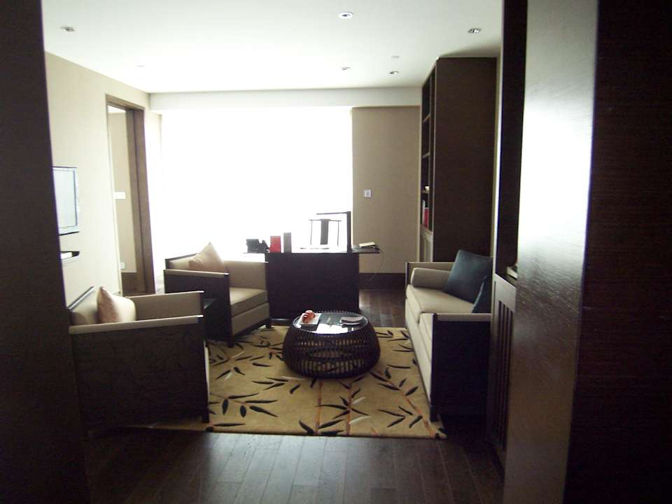 Deluxe Suite, Wohnraum Jumeirah Himalayas Hotel Shanghai