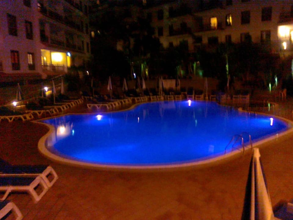 Poolbeleuchtung Apartamentos Casablanca