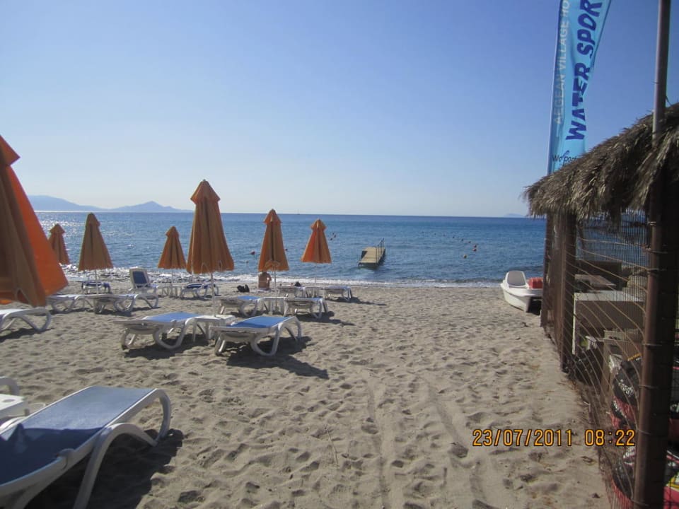 Schöner Strand Lagas Aegean Village