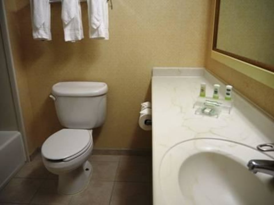Łazienka Hampton Inn & Suites By Hilton- Newark Airport Elizabeth
