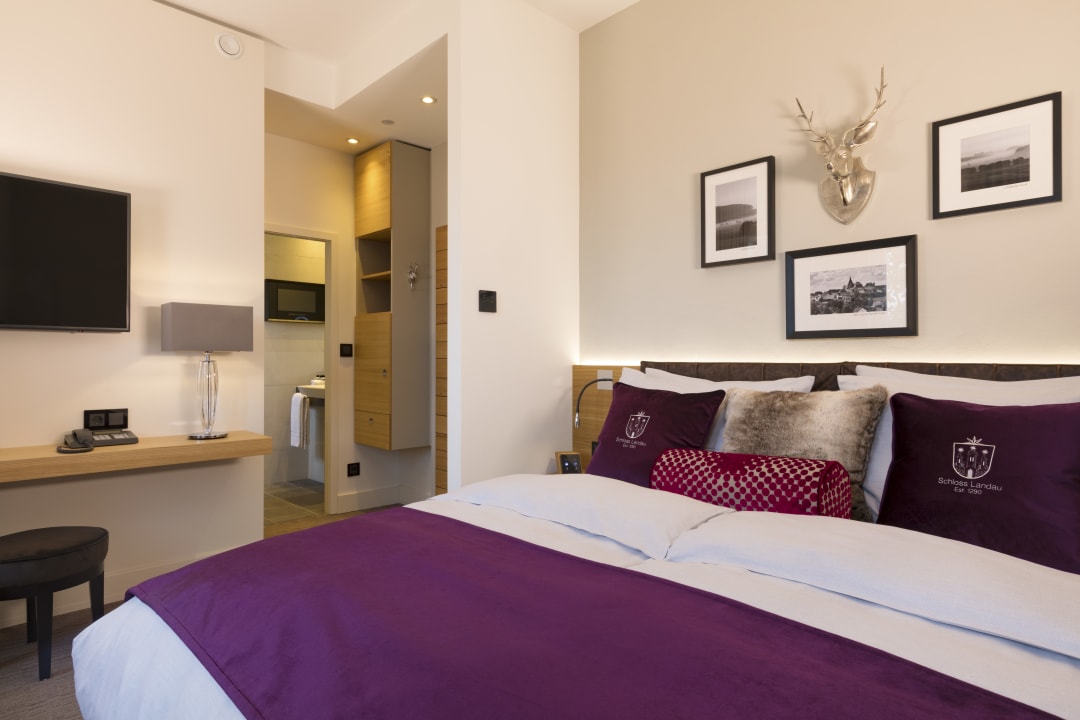 Zimmer Hotel Brunnenhaus Schloss Landau