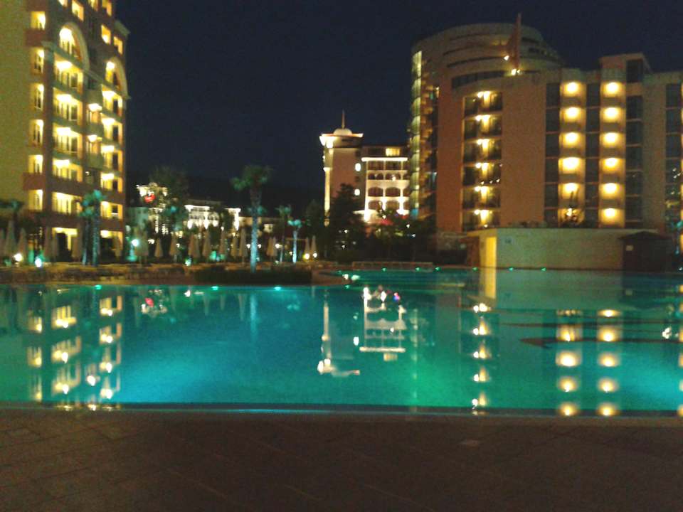 Majestic DIT Majestic Beach Resort