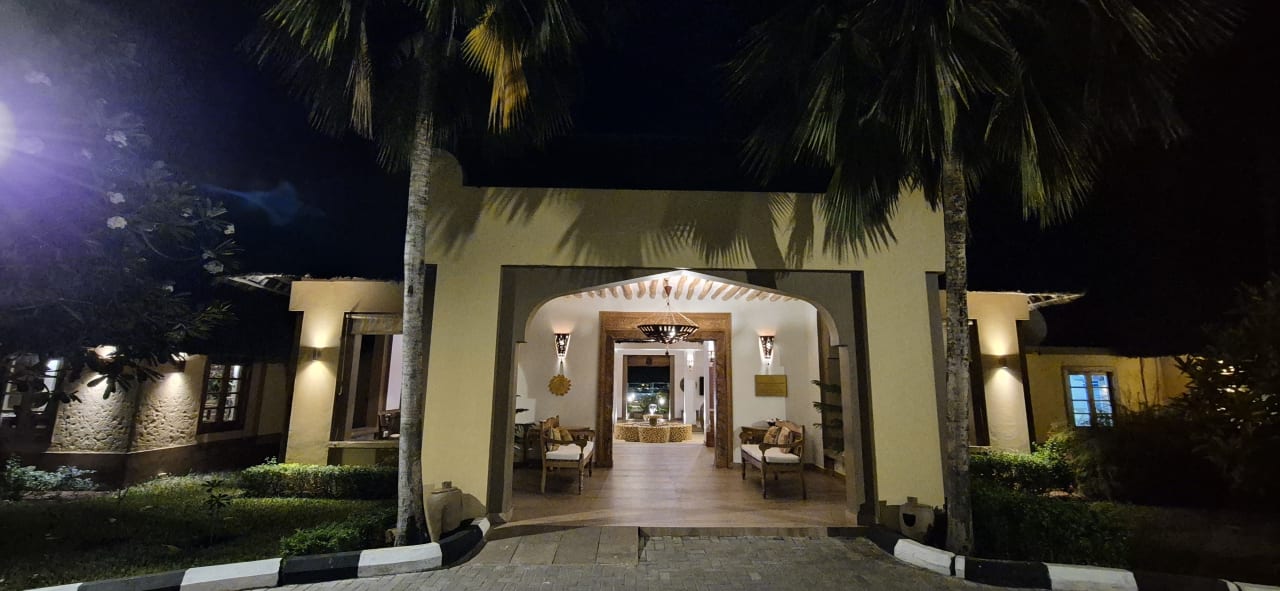 Außenansicht Neptune Pwani Beach Resort & Spa
