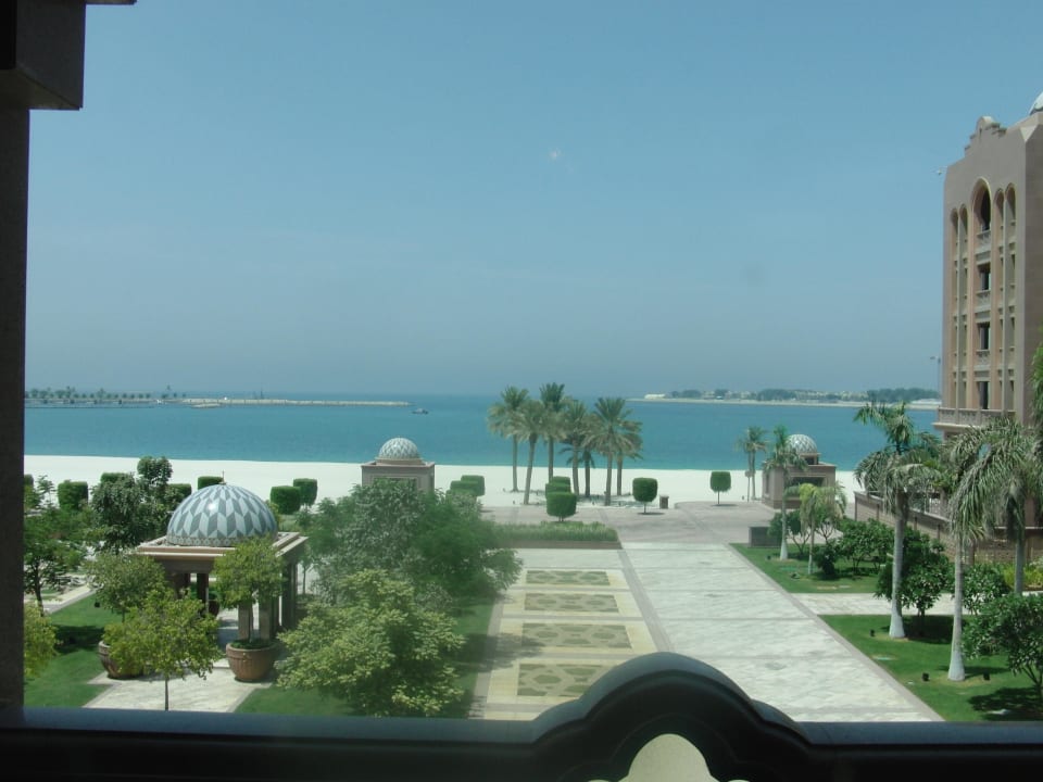 Traumhafter Ausblick aufs Meer Emirates Palace Mandarin Oriental
