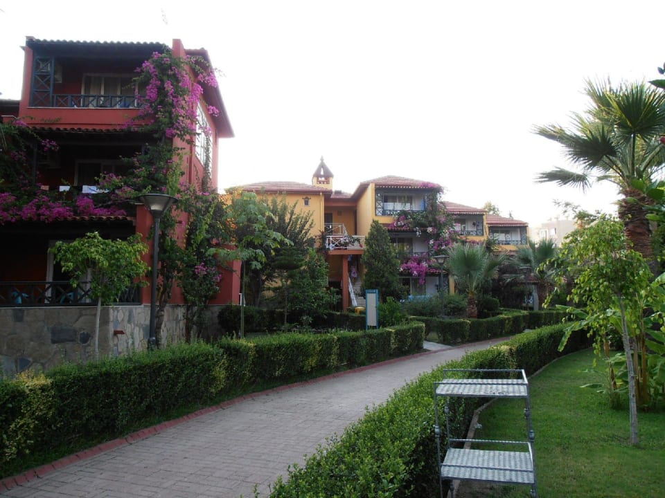 Grün wie ein Park Saphir Hotel & Villas