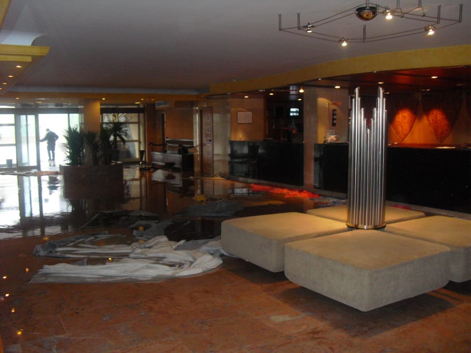 Überschwemmung vom Regen Hotel Playa Golf