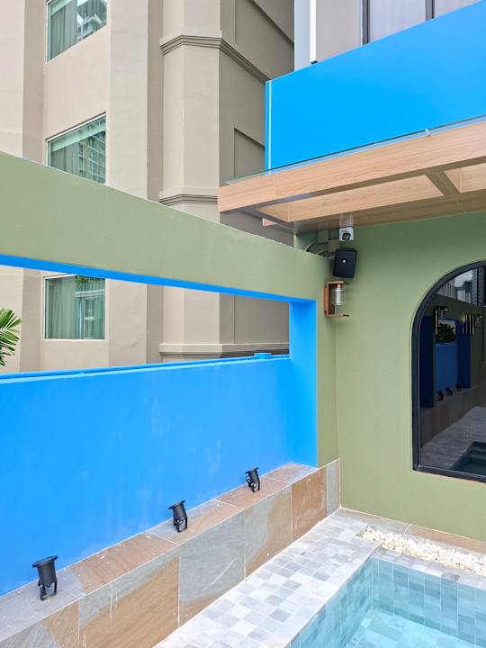 Pool Pipa Hotel Bangkok Sukhumvit 11