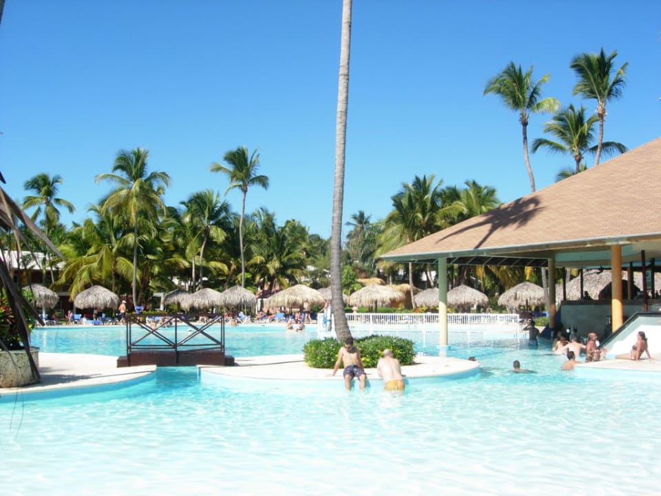 Großer Pool Grand Palladium Punta Cana Resort & Spa