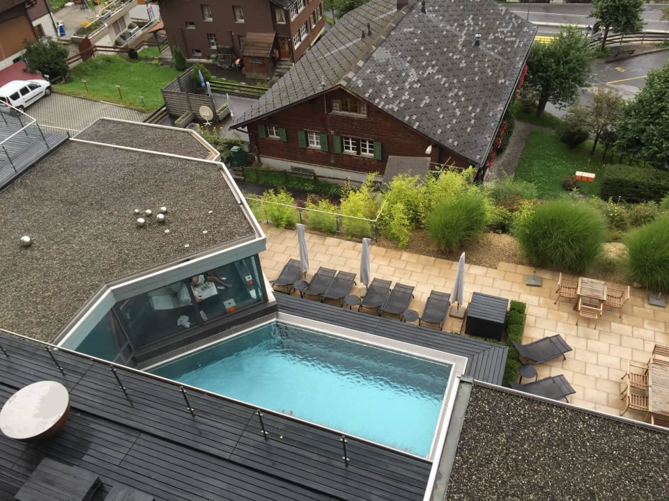 Blick zum Pool Hotel The Cambrian