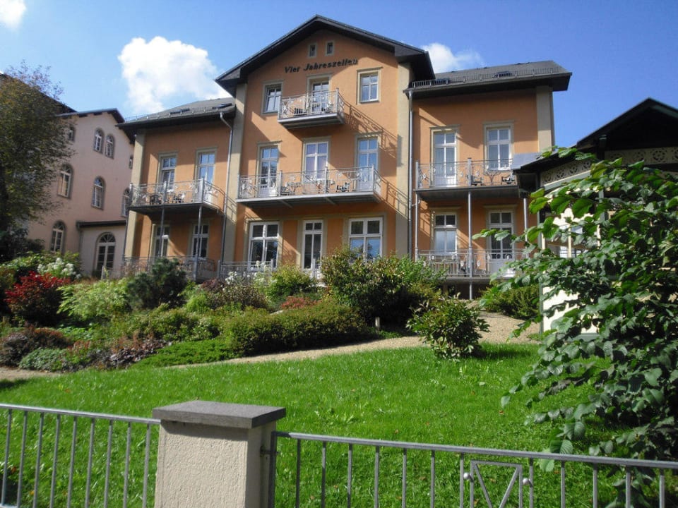 Hotel Vier Jahreszeiten Hotel-Pension Vier Jahreszeiten