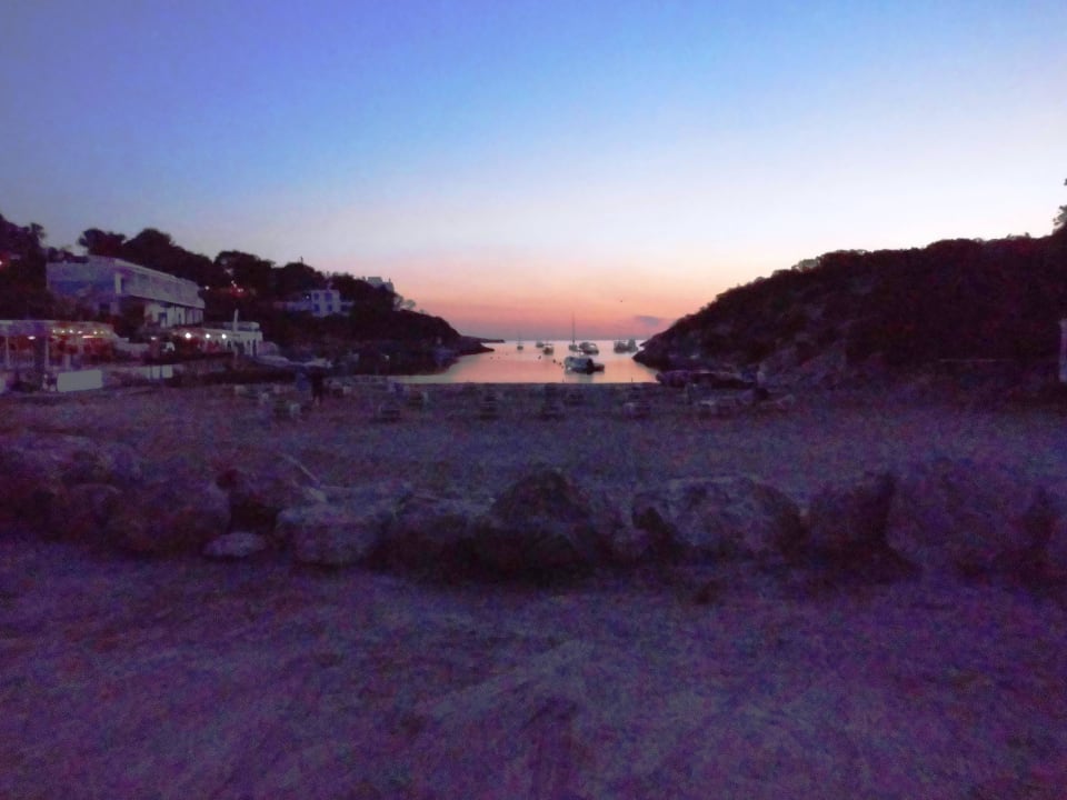 Strand bei Sonnenuntergang Barceló Portinatx - Adults only