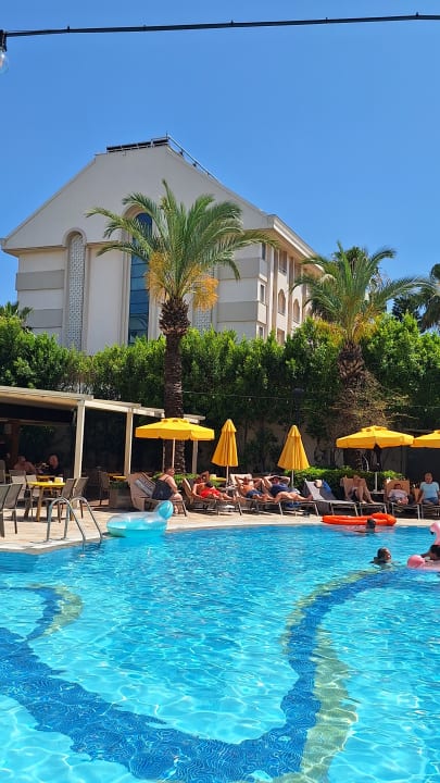 Pool Calimera Hane Garden