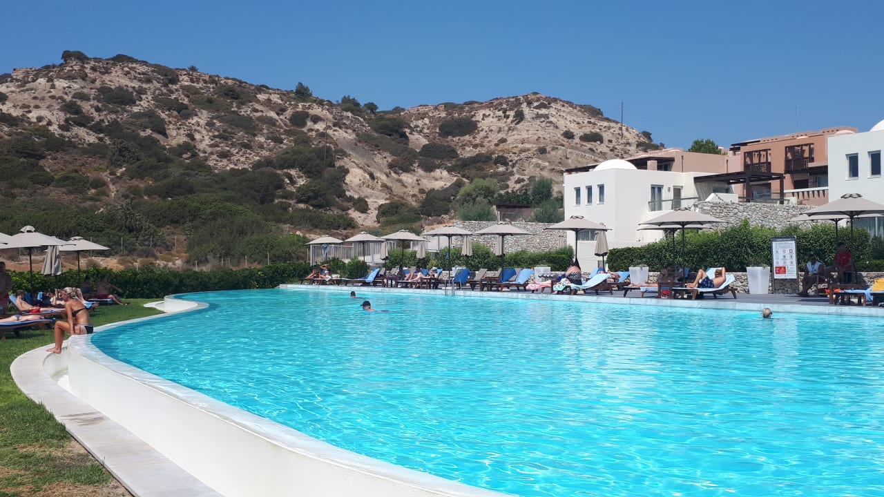 Pool Atlantica Belvedere Resort