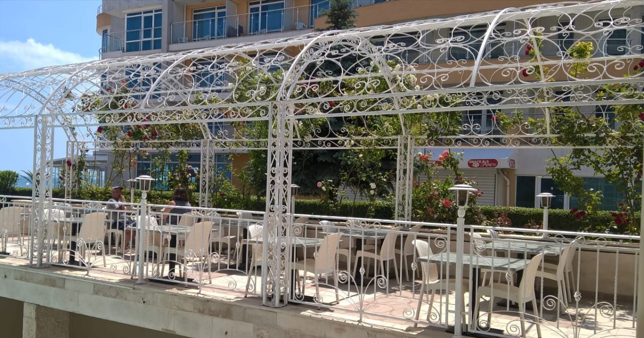 Gastro Hotel Bilyana Beach
