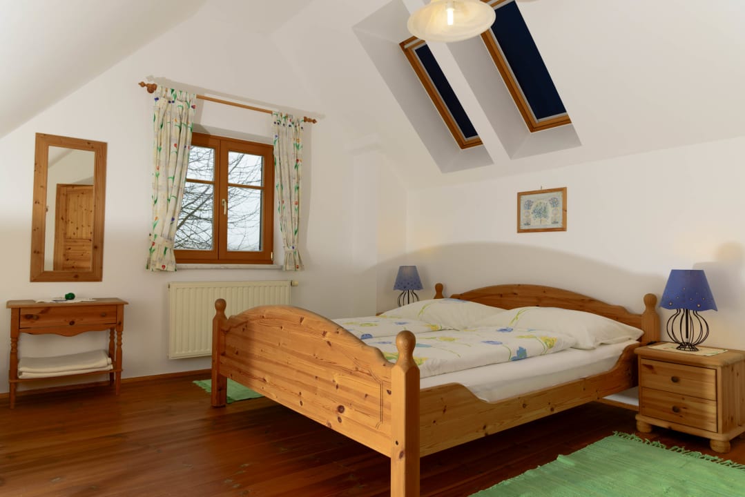 Zimmer Bauernhof Dorfhof Bauer