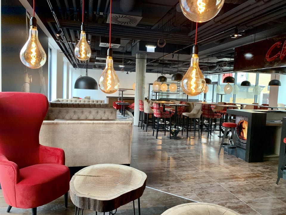 Lobby AMEDIA Hotel Linz