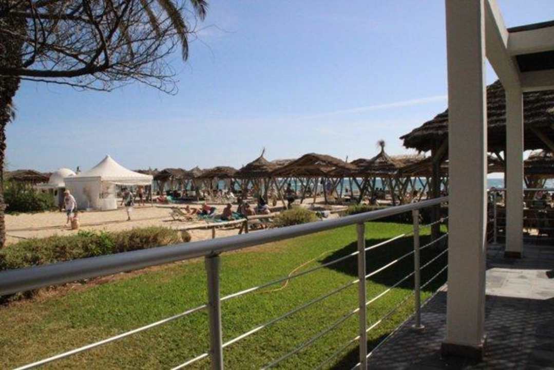 Vom Restaurant auf dem Strand The Orangers Beach Resort and Bungalows