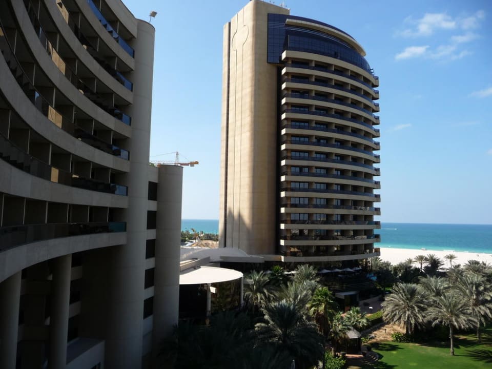 Der linke Turm Le Royal Méridien Beach Resort & Spa Dubai