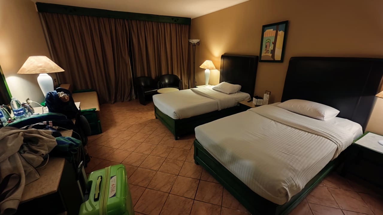 Zimmer Arabia Azur Resort