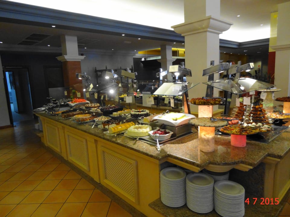 Dessertauswahl  TUI BLUE Isla Cristina Palace