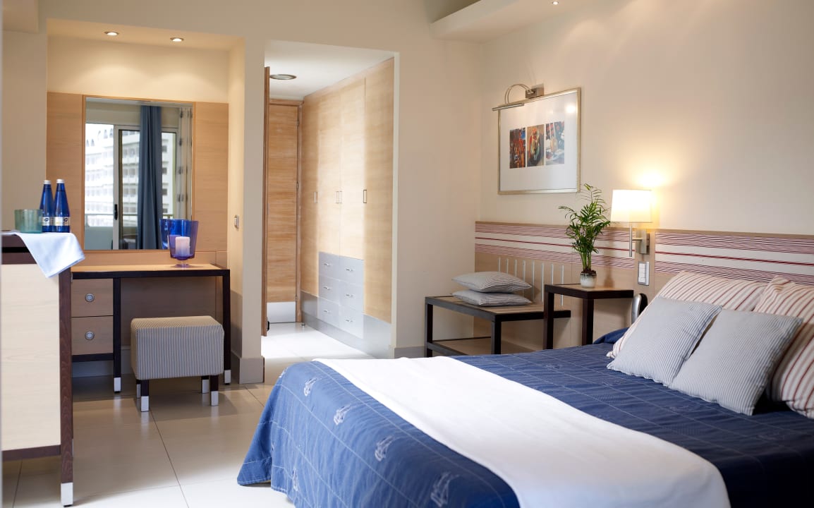 Zimmer Esperides Beach Resort