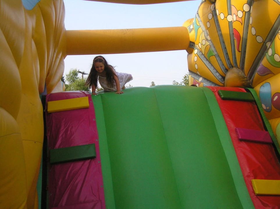 Dmuchany zamek Hotel Chrousso Village