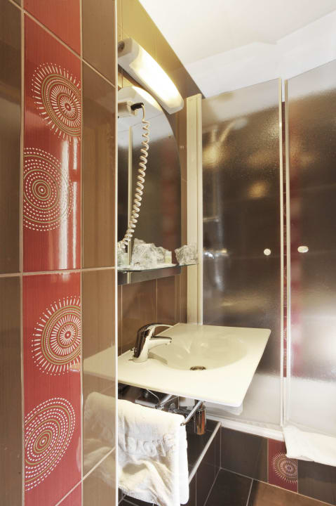 Salle de bain A L'hotel Des Roys