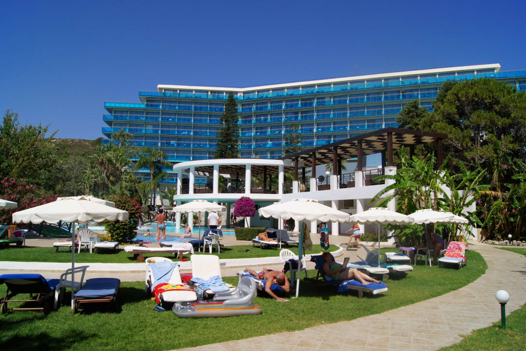 Ausblick von der Liegewiese Hotel Calypso Beach