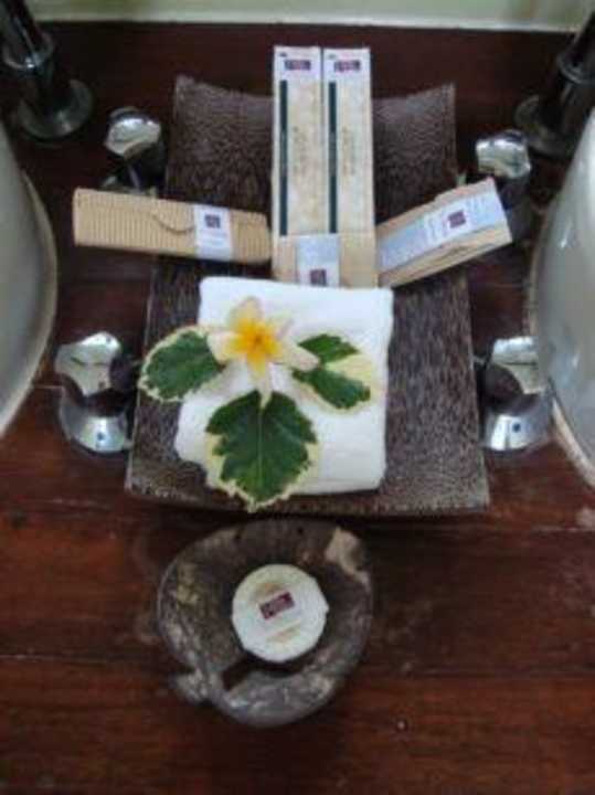 Badezimmer - Waschbecken Le Paradis Boutique Resort & Spa