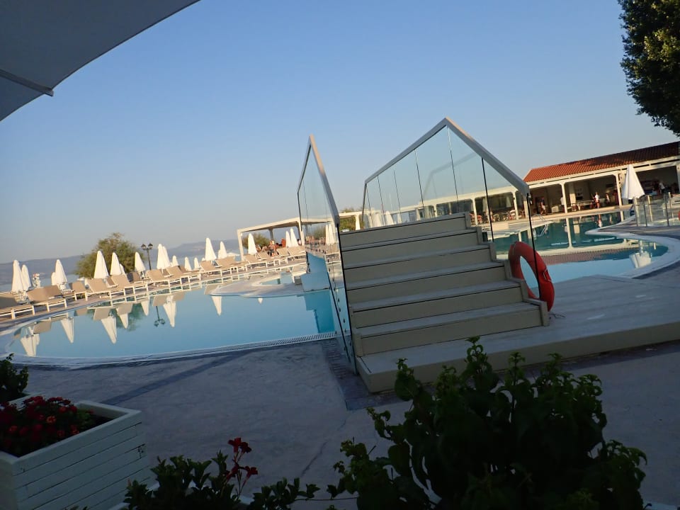 Pool Capo Di Corfu  (Im Umbau/Renovierung)