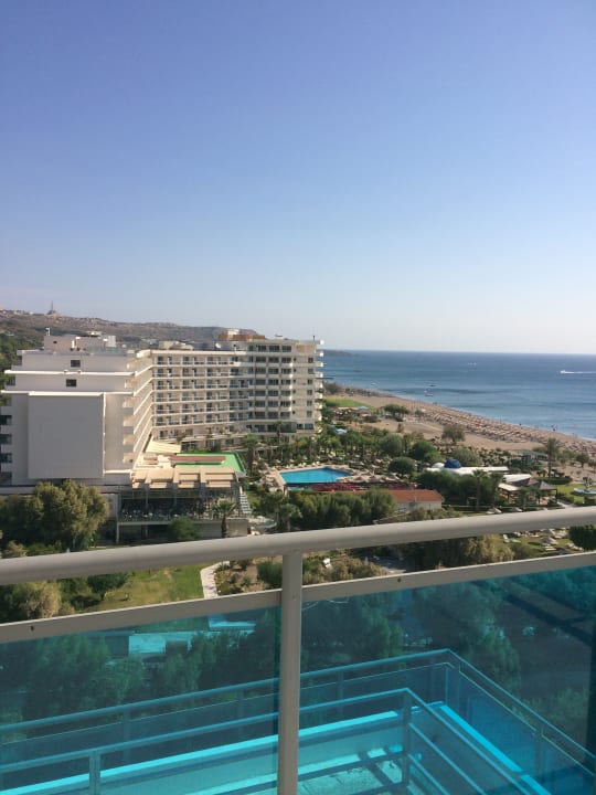 Außenansicht Hotel Calypso Beach