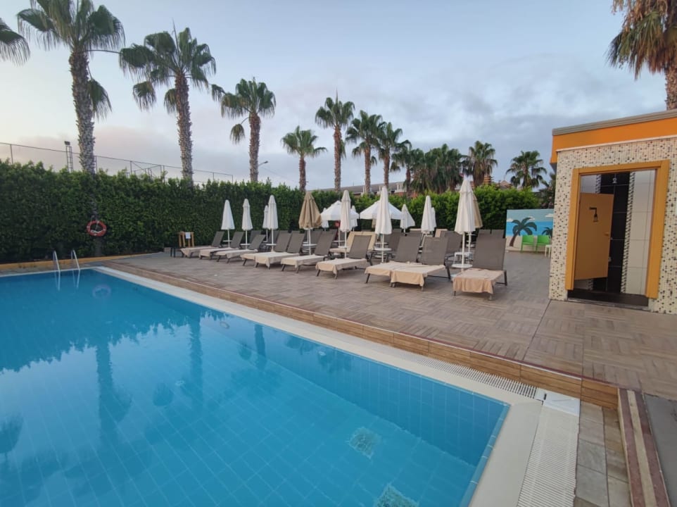 Pool Hane Family Resort