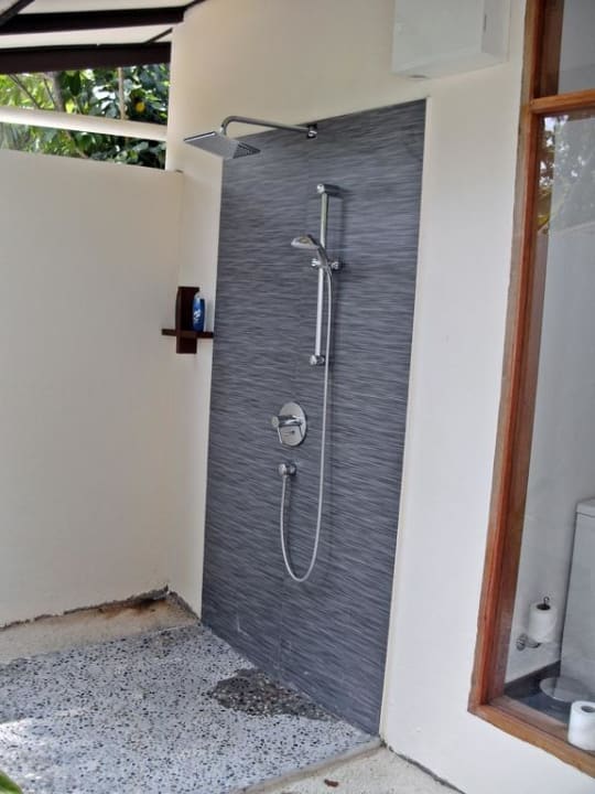 Dusche Kuramathi Maldives