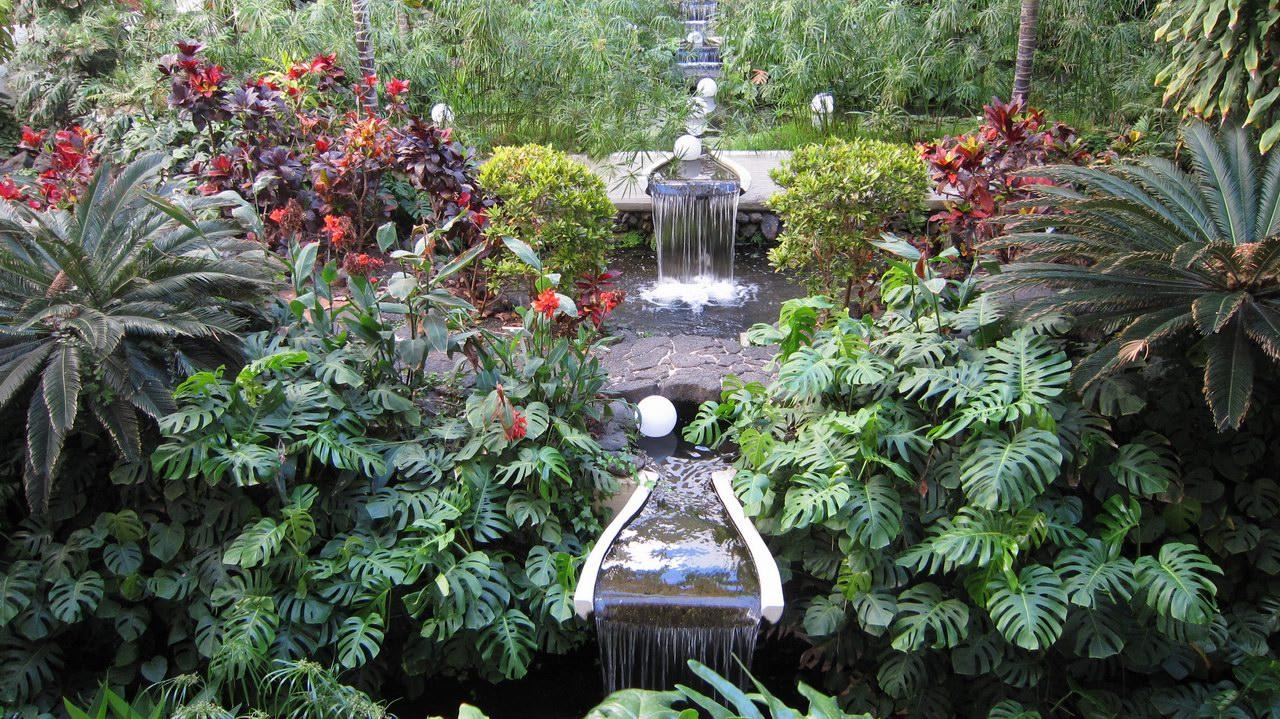 Inner garden Paradisus by Meliá Salinas Lanzarote