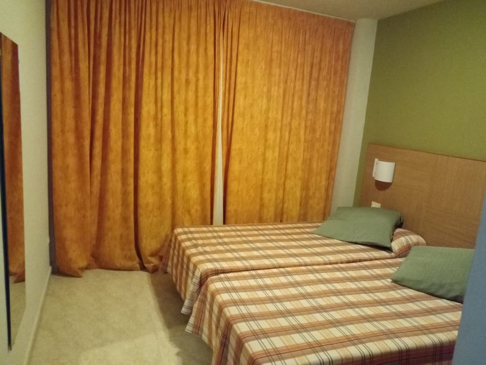 Zimmer California Apartments