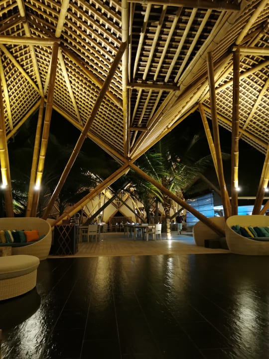 Gastro Kuredhivaru Resort and Spa, Maldives