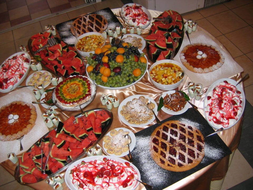 Nachspeisenbuffet Tirreno Resort