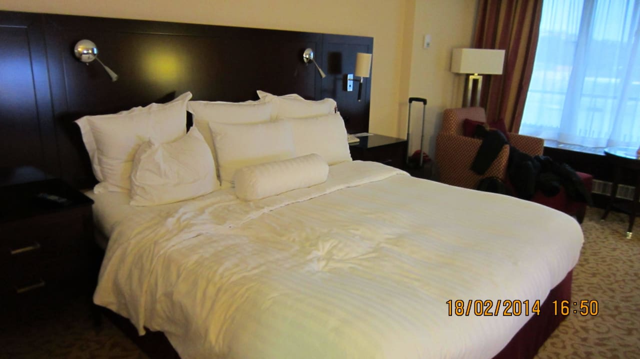 Daunen Decken/Kissen Hotel Marriott Budapest